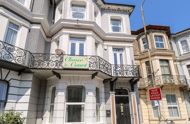 CLOVER COURT, pet friendly in Great Yarmouth