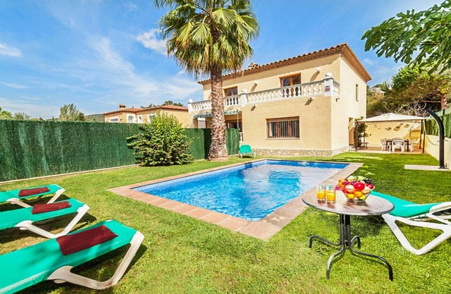 Club Villamar - Gemütliche Ferienvilla mit privatem Pool mit herrlichem Ausblick für einen unverg...