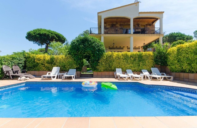 Club Villamar - Schöne Villa für 12 Personen mit eigenem Schwimmbecken