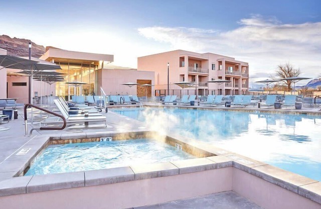 Club Wyndham Moab | 1BR /1BA Presidential Suite