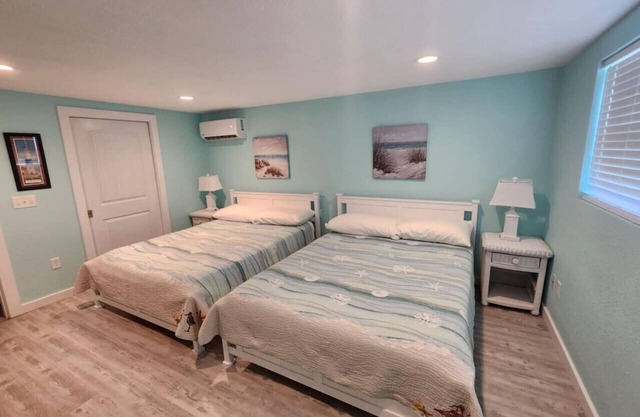 Cottage-Apartment-Eigenes Badezimmer-Strandblick-Duplex