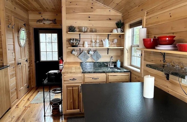 Coastal Cabin for Two