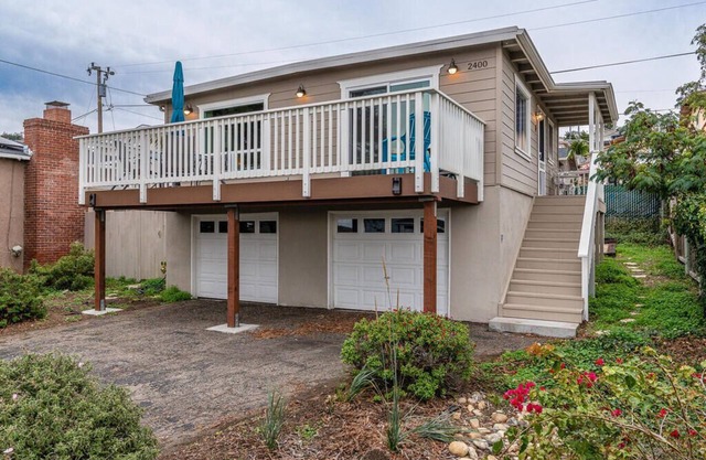 Coastal Cabin w/ A View - Nightly, Weekly or Monthly