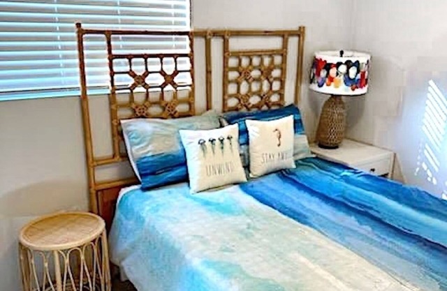 Coastal Charm · Modern Comfort · Ocean View!