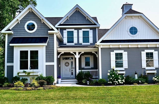 Coastal Club Beach House w/ Resort Style Amenities, w/ 3 BR Suites, *Pet