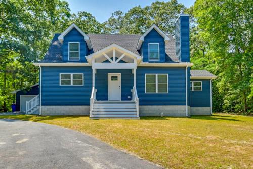 Coastal Comfort Rehoboth Beach Getaway with Porch!