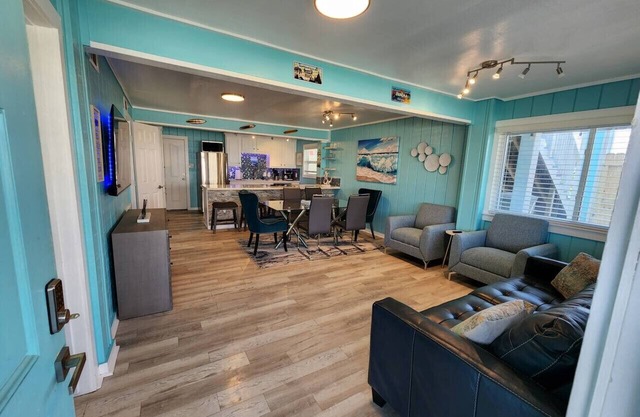 Coastal Comfort—Walk to Waves