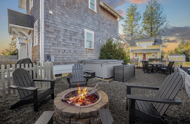 Coastal Cottage w/ Private Hot Tub + Indoor/Outdoor Fireplace + EV Charger