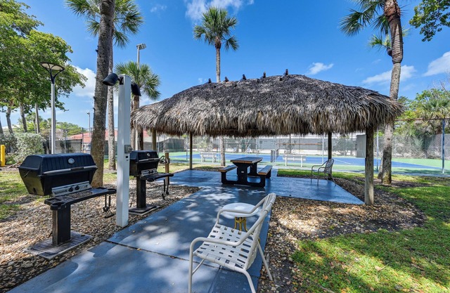 Coastal Marco Island Condo w/ Club Amenities!