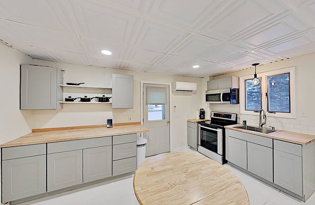 Coastal New England Gem | 2-Unit House | 5-Minute Walk to Sorrento Harbor