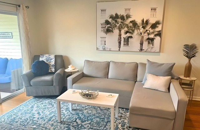 Coastal Oasis - Cozy 2BR Condo in Rehoboth Beach