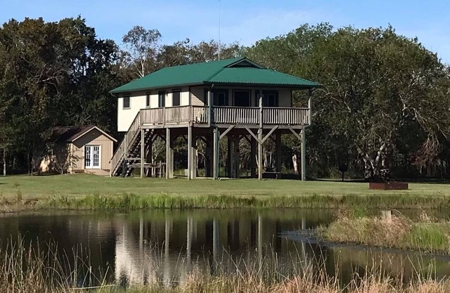 Coastal Retreat in Selkirk Island, Matagorda, Texas