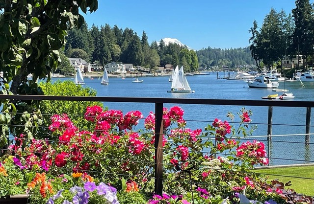 Waterfront und Mt. Rainier Blick!