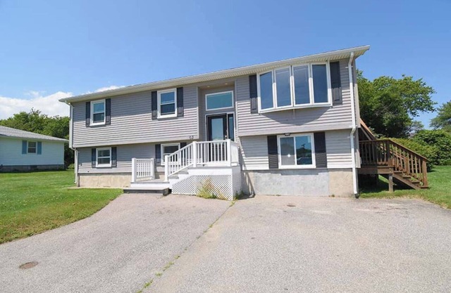 Coastal Summer Stay!