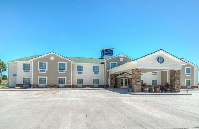 Cobblestone Inn & Suites - Holyoke