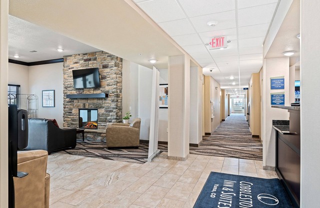 Cobblestone Inn & Suites - Yuma