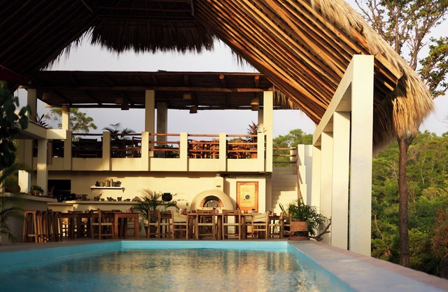 Cocolia Hotel