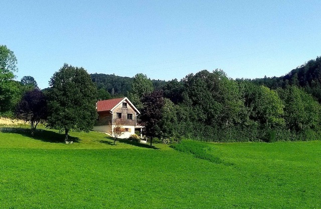 Cocoon Chalet inmitten der Natur in der Nähe von Seen und Wasserfällen