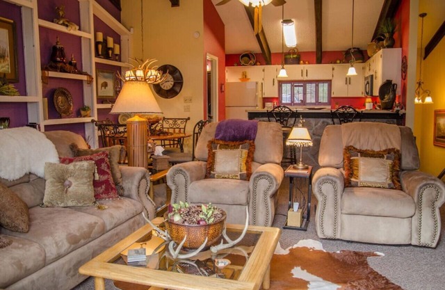2 Schlafzimmer Unterkunft in Ruidoso