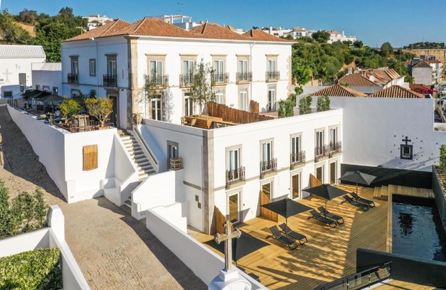 Colégio Charm House