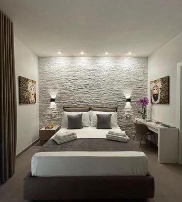 COLIBRI Rooms