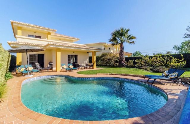 Colina da Atalaia - Villa Oxalis with private pool, (2-AL)
