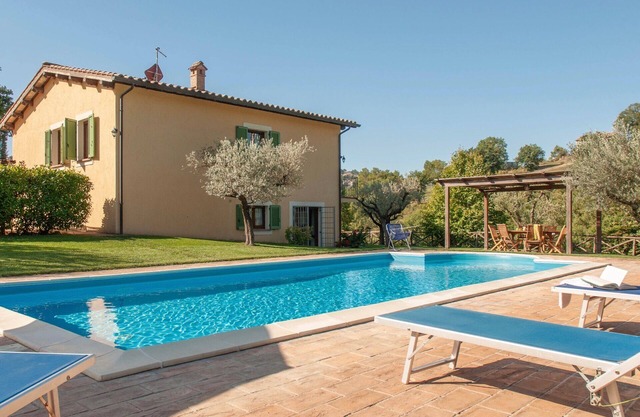 Colle Arponi, modernes Ferienhaus, privat mit Pool