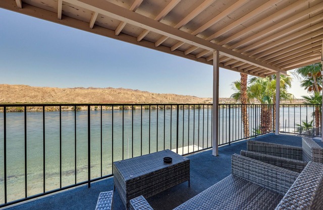 Colorado River Retreat: Bullhead City Home w/Deck
