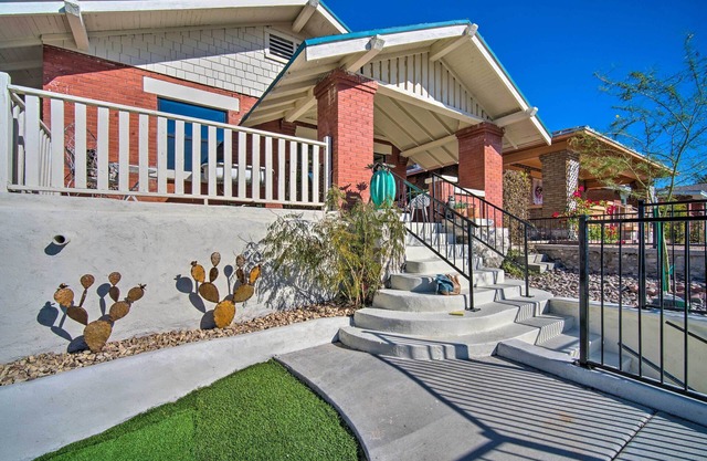 Colorful El Paso Home w/ Deck & Mtn Views!