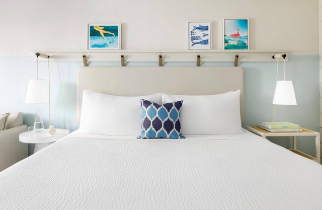 Colorful Key West Escape | Pools, Food Trucks, Karaoke Night & Free Shuttle