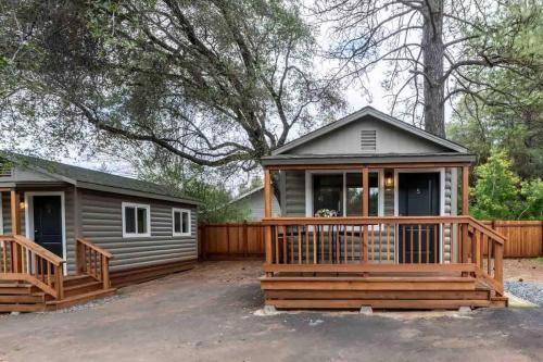 Columbia Cabins Cabin 5