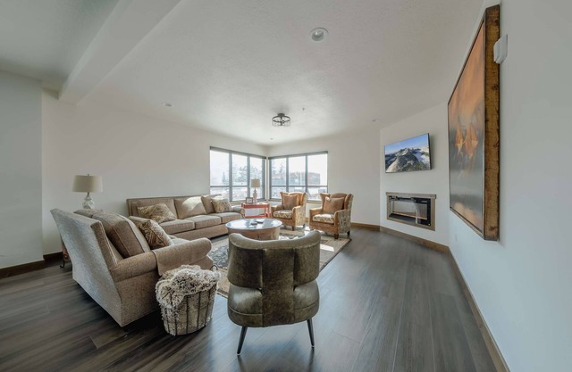 Columbia Falls Downtown Condo