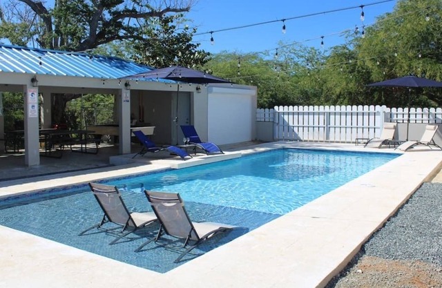 Combate 2 · Casa de Playa en Combate y Piscina de Lujo