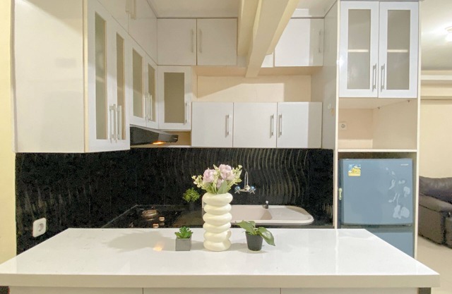 Combined 1Br With Extra Room Apartment At Green Pramuka City