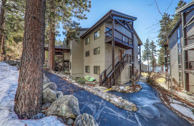 Come and stay in Brockway Springs #21 beautifully remodeled!!