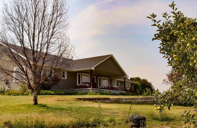 Come enjoy peace, simplicity, and nature at our T3 Ranch Guest House.