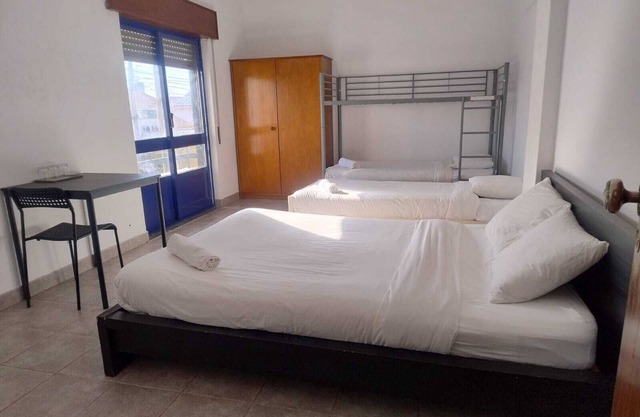 Come Inn Costa Caparica