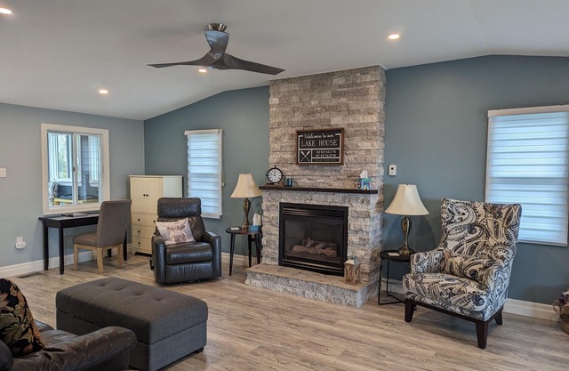 Come, relax in our cottage on the shores of Lake Huron