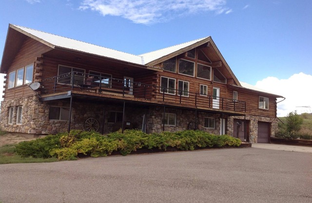 Kommen Sie im McMinn Inn und genießen Sie die Aussicht auf die Berge!