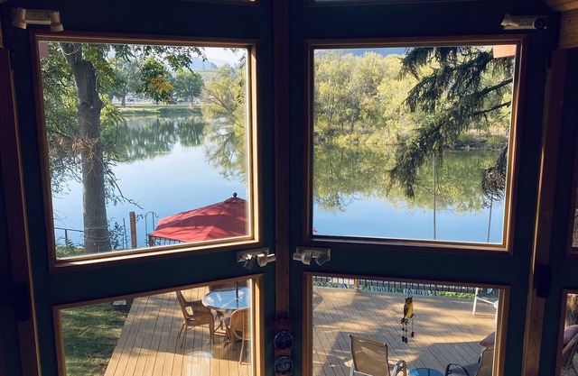 Come to Oroville and stay at the Robbins Nest, your home away from home.