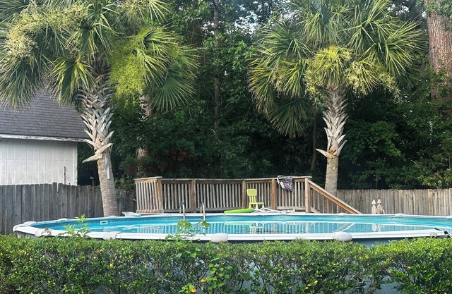 Come to relax at Casa Rodea Duran 15 min away from the beach & relax at the pool