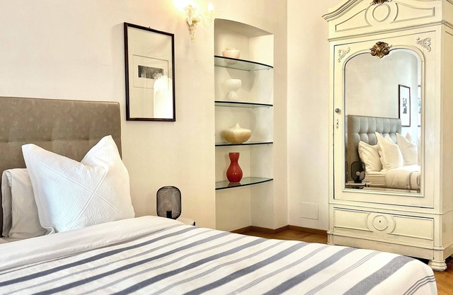 ComeCasa Alfieri Elegant Apartment
