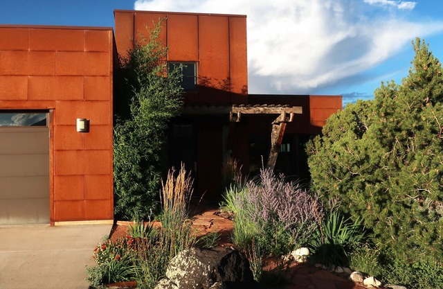 Komfort und Schönheit: 2BR Künstlerhaus in der Nähe von Capitol Reef