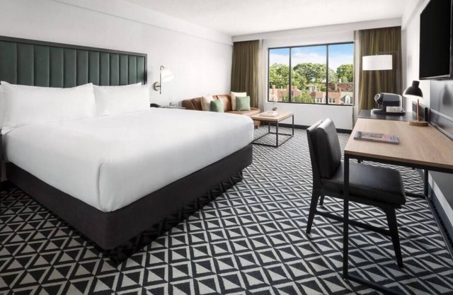 Great Stay, Superb Location! 3 Great Units, Near Isabella Stewart Gardner Museum