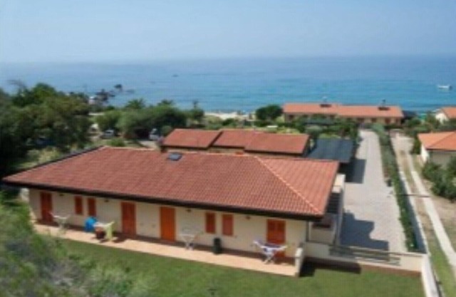 Komfort Apartment mit Oleander Garten - in Le Casette sul Mare