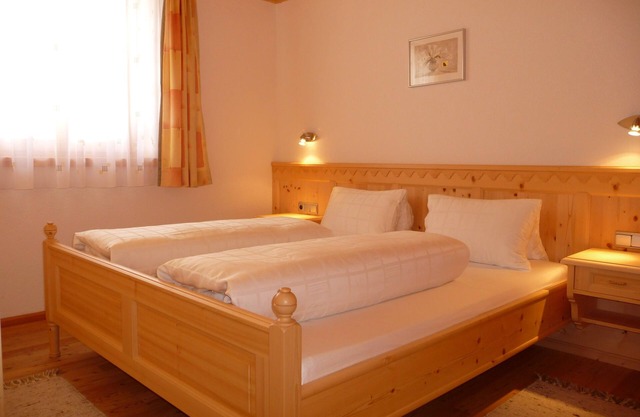 Komfortdoppelzimmer Hochberg mit Frühstück
