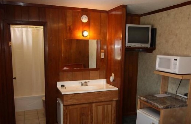 Comfort Green Motel
