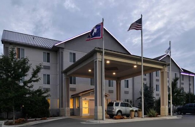 Comfort Inn And Suites