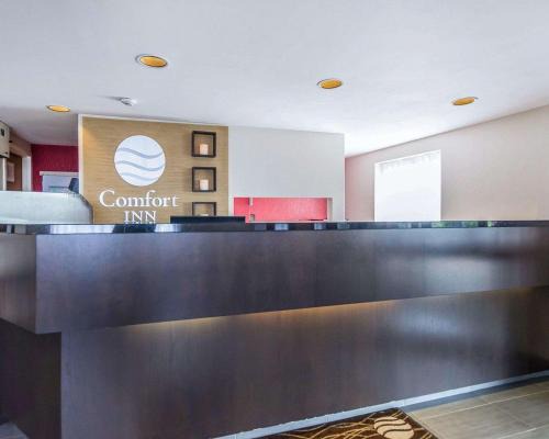 Comfort Inn East