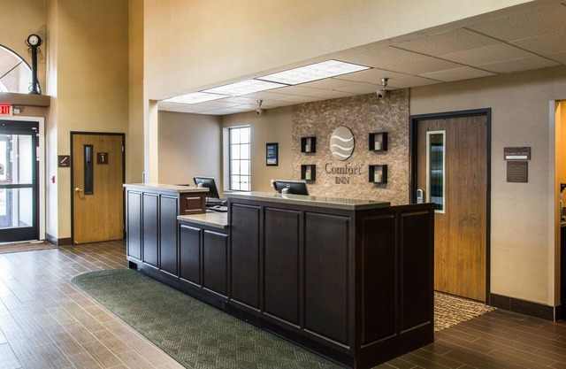 Comfort Inn Ludington near US-10